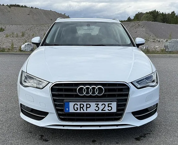 Audi A3 2016 photo 2