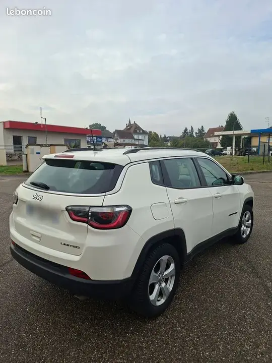 Jeep Compass 2018 photo 3