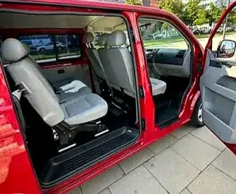 Volkswagen T5 2005 photo 3