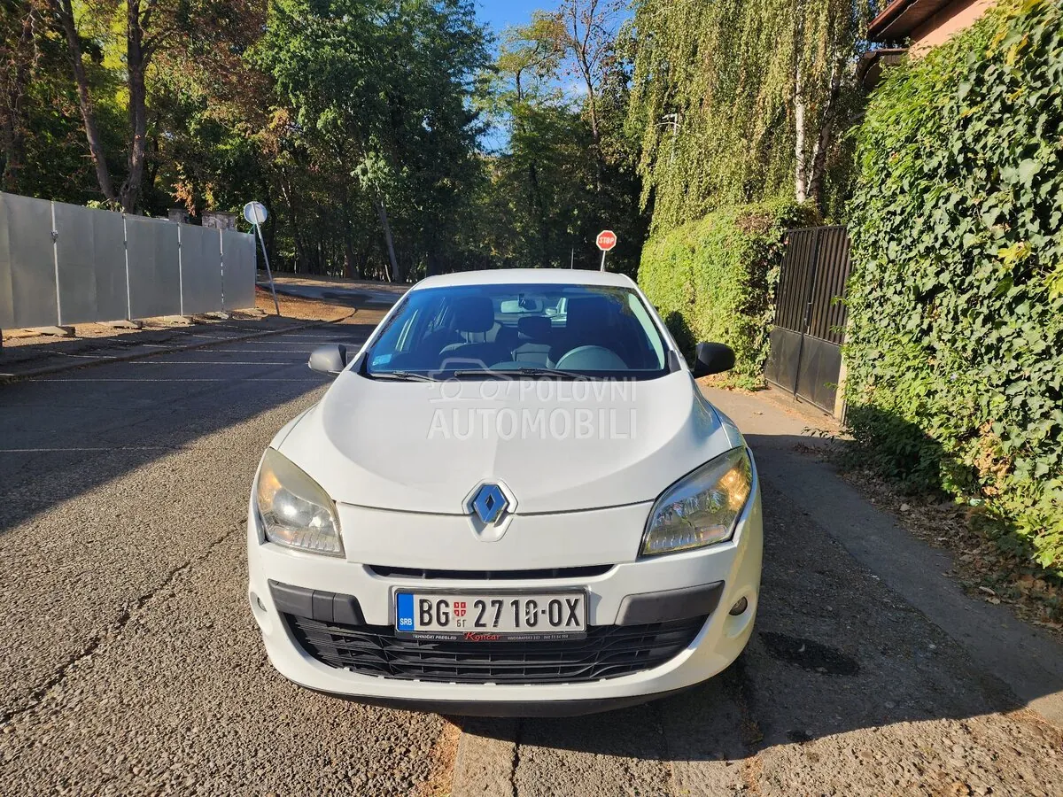 Renault Megane 2012 photo 5