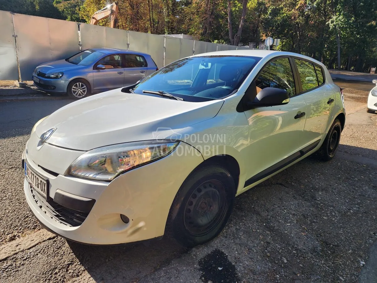 Renault Megane 2012 photo 3