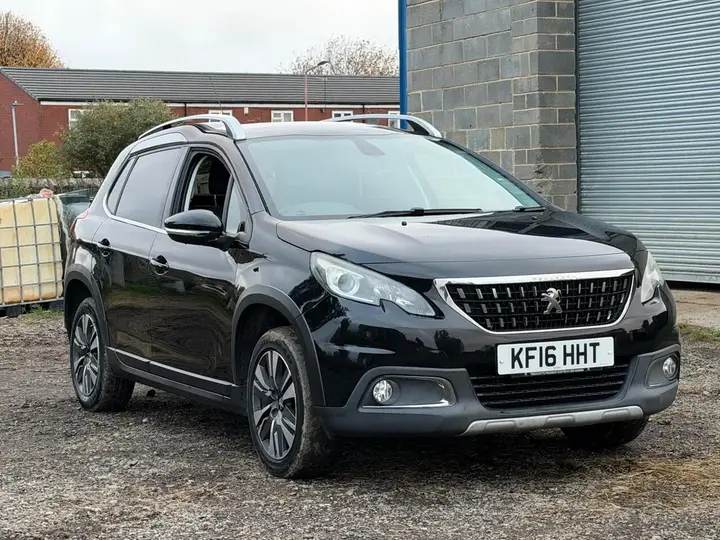 Peugeot 2008 2016 photo 5