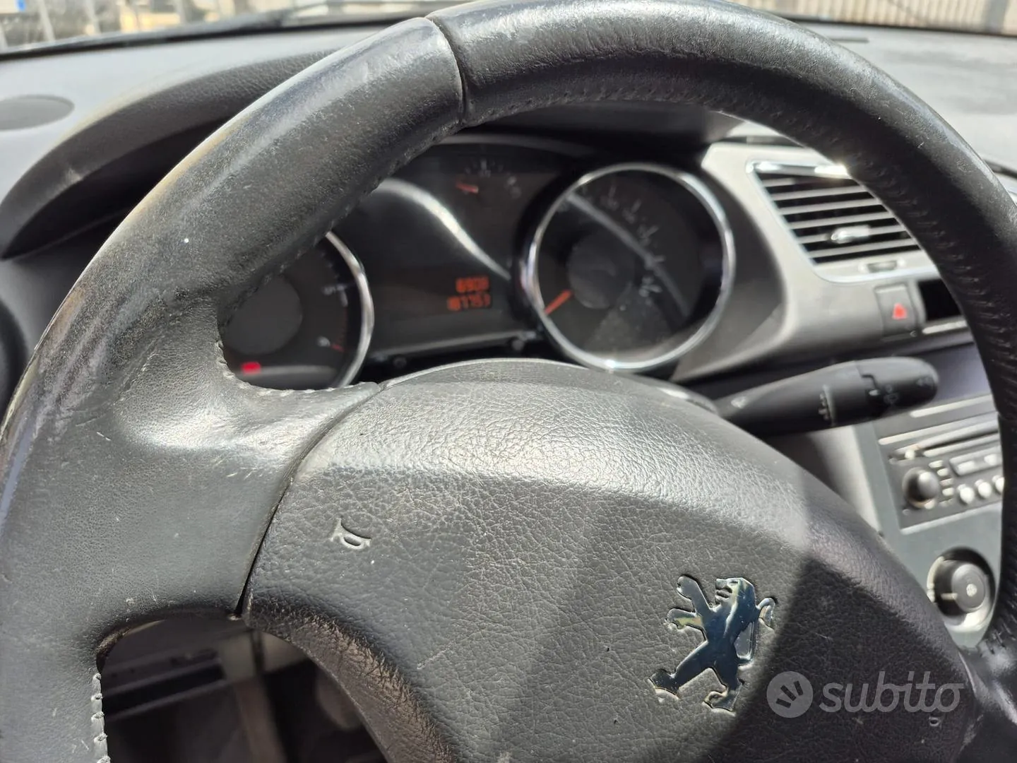 Peugeot 3008 2010 photo 5