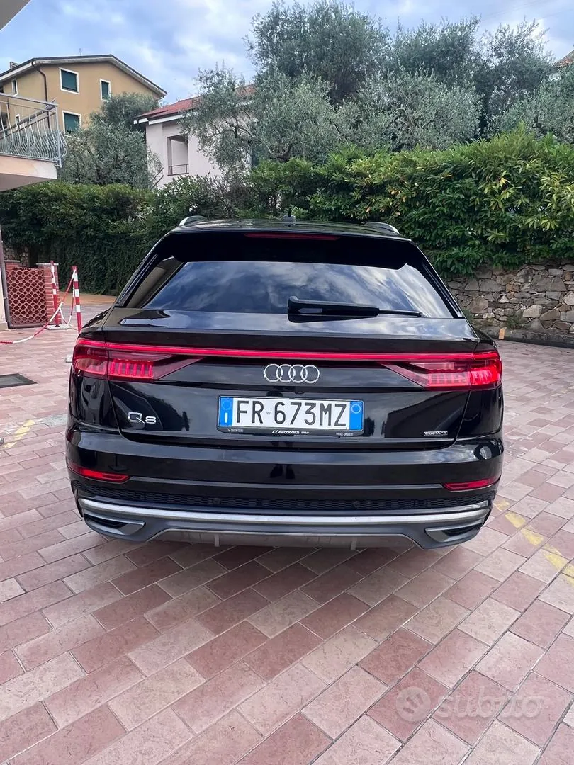 Audi Q8 2018 photo 2