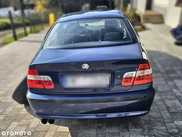 BMW 3 Series 2001 photo 2