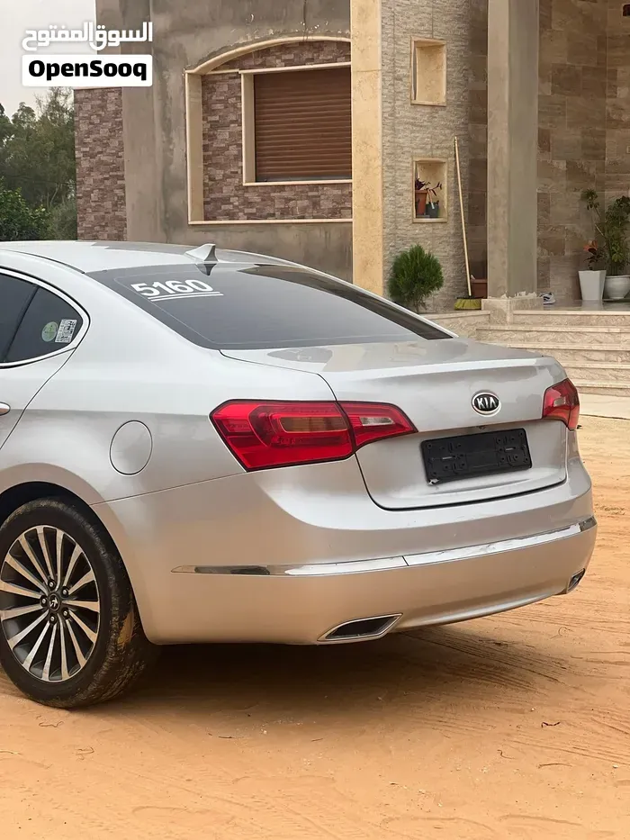 Kia Cadenza 2011 photo 4