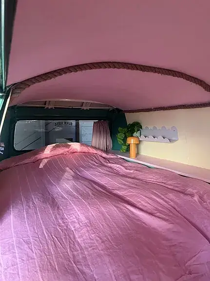 Volkswagen Transporter 1977 photo 3