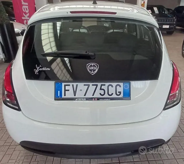 Lancia Ypsilon 2019 photo 3
