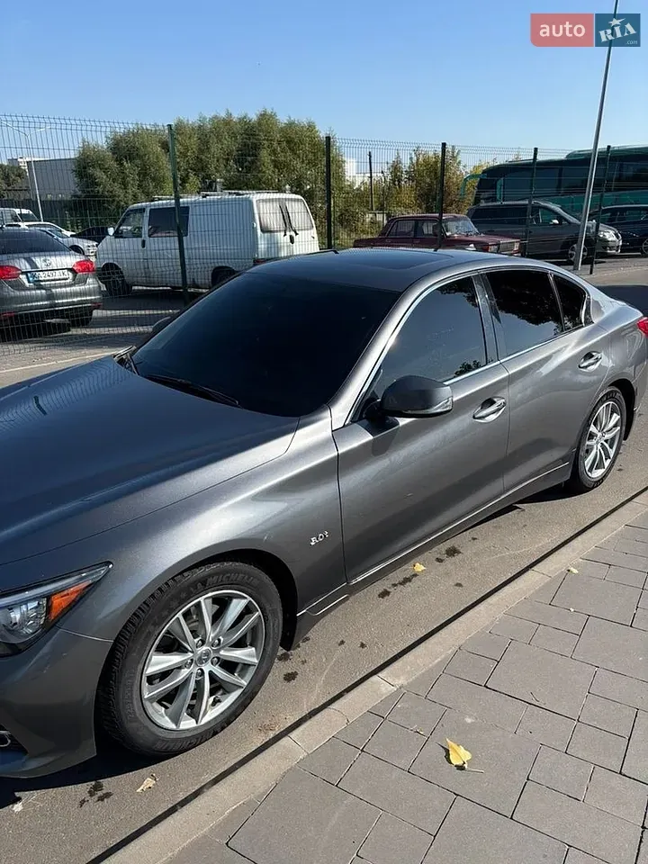Infiniti Q50 2016 photo 2