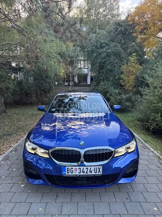 BMW 330I