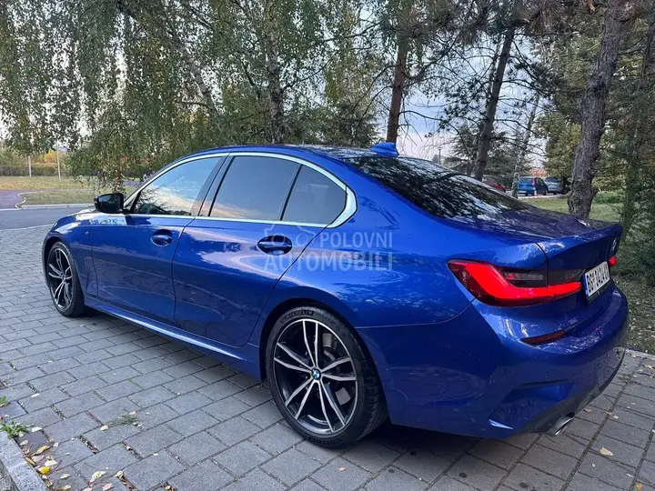 BMW 330I 2019 photo 5