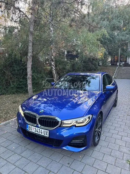 BMW 330I 2019 photo 2