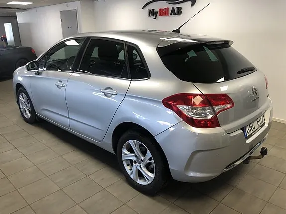 Citroen C4 2012 photo 2