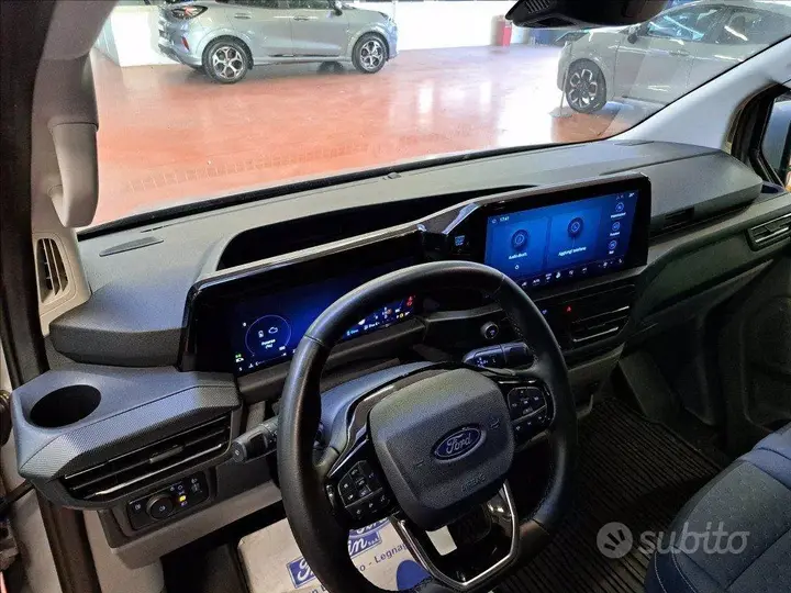 Ford Transit Custom 2025 photo 4