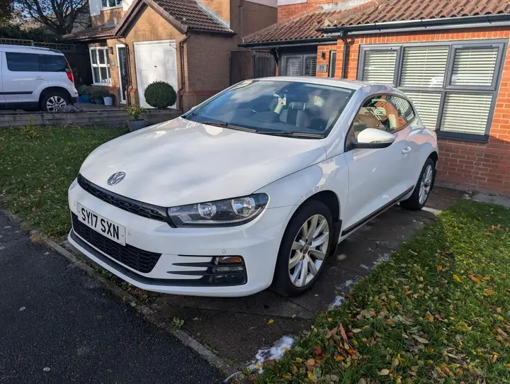 Volkswagen Scirocco 2017 photo 2