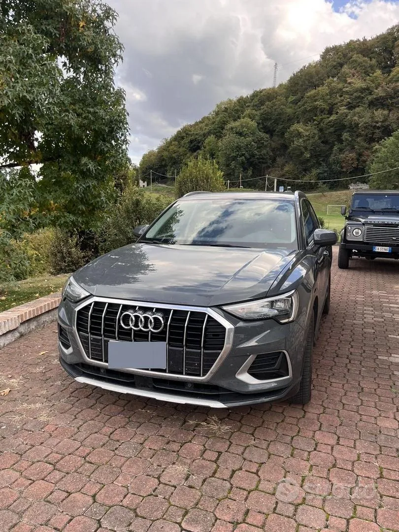 Audi Q3 2019 photo 2
