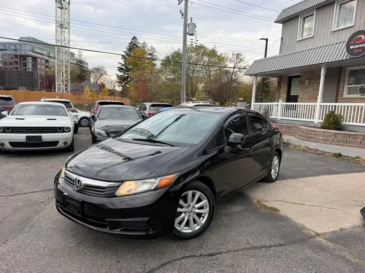Honda Civic 2012 photo 4