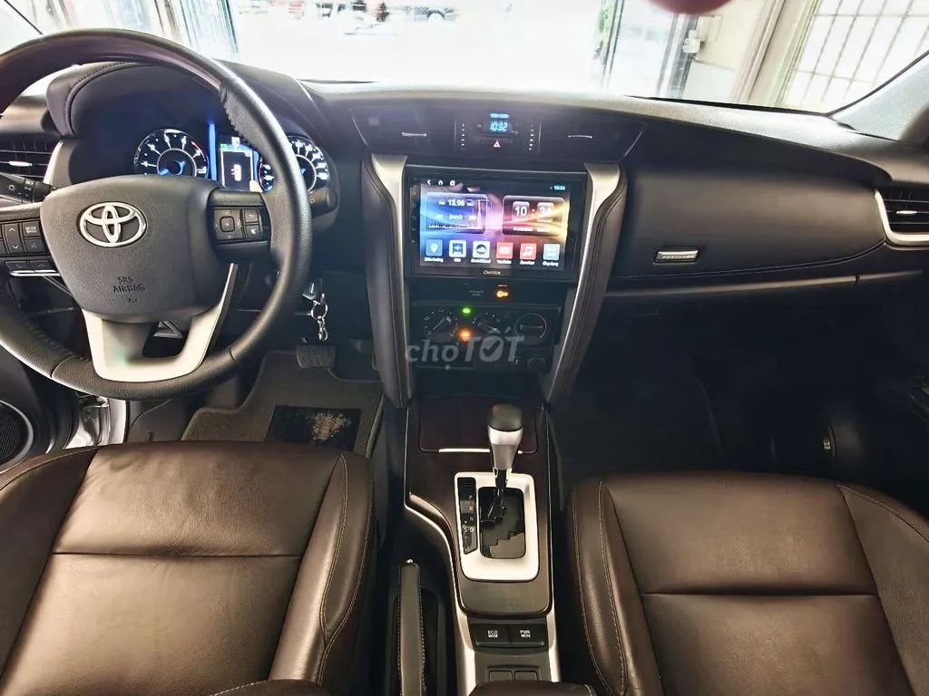 Toyota Fortuner 2018 photo 5