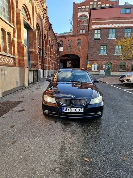 BMW 325I