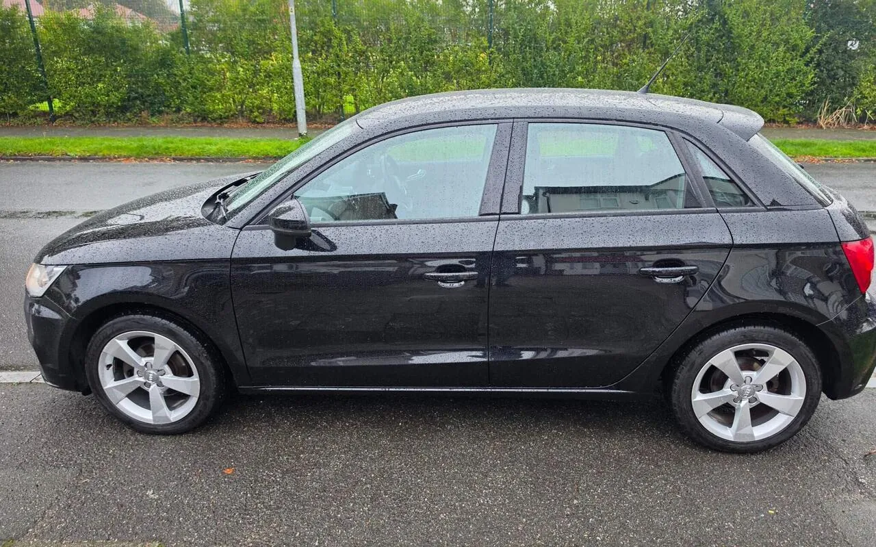 Audi A1 2018 photo 5