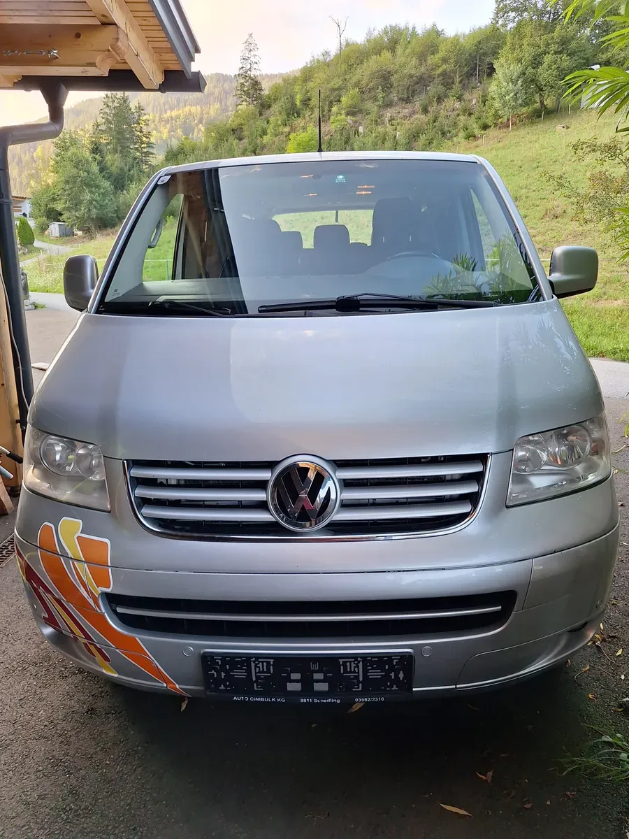 Volkswagen Caravelle