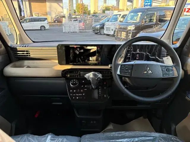 Mitsubishi Delica Mini 2026 photo 2