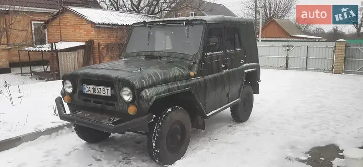 UAZ 31512