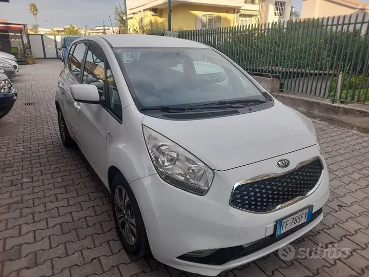 Kia Venga 2016 photo 2