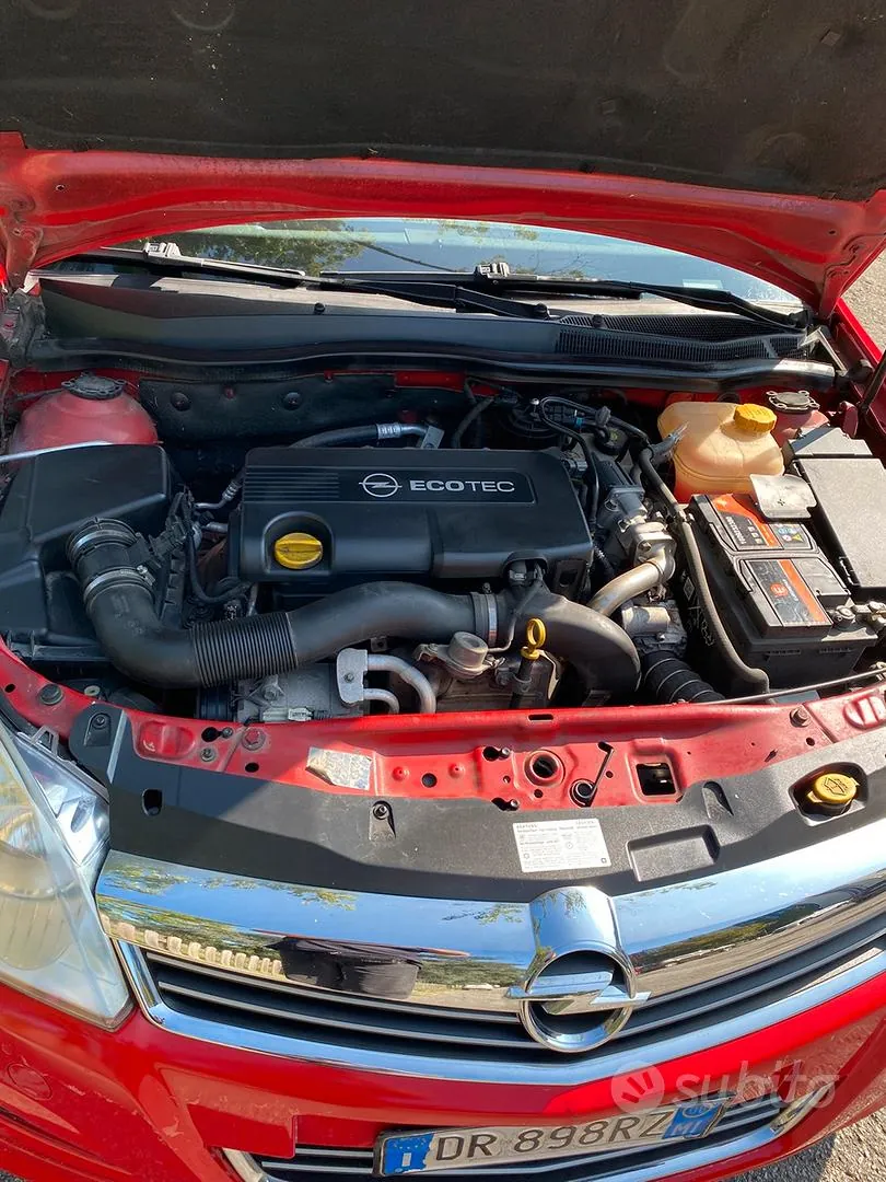 Opel Astra 2008 photo 4