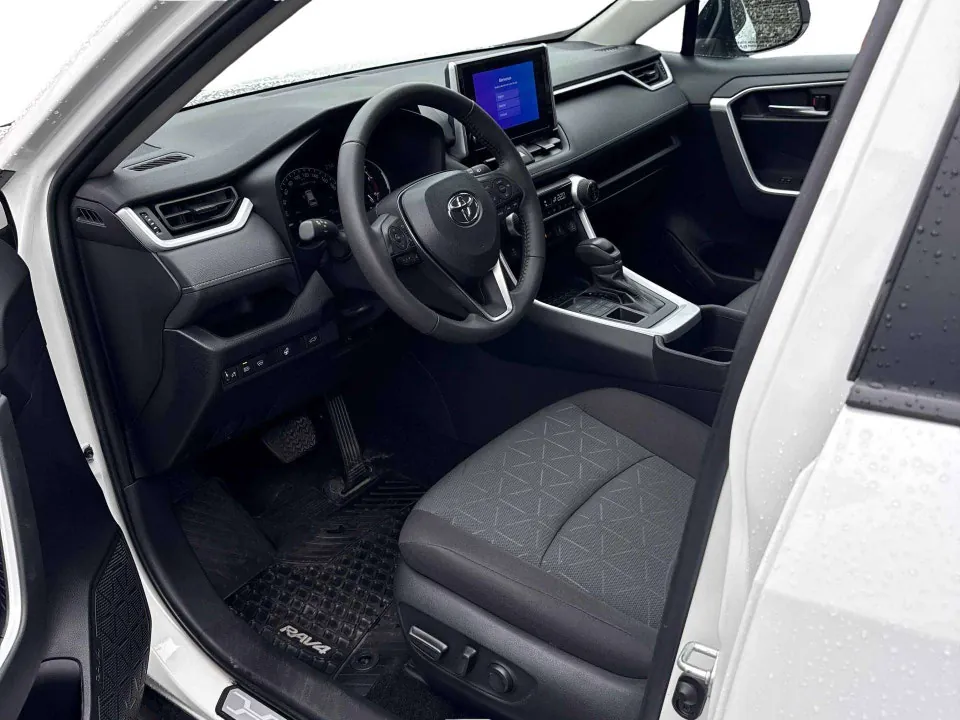 Toyota Rav4 2024 photo 4