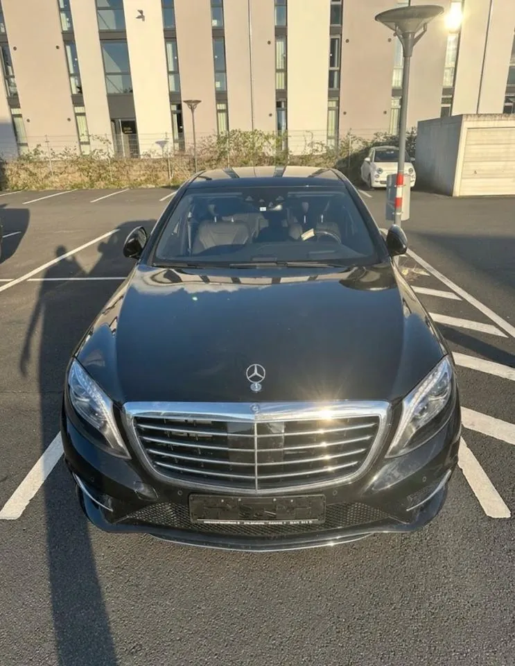 Mercedes-Benz S400