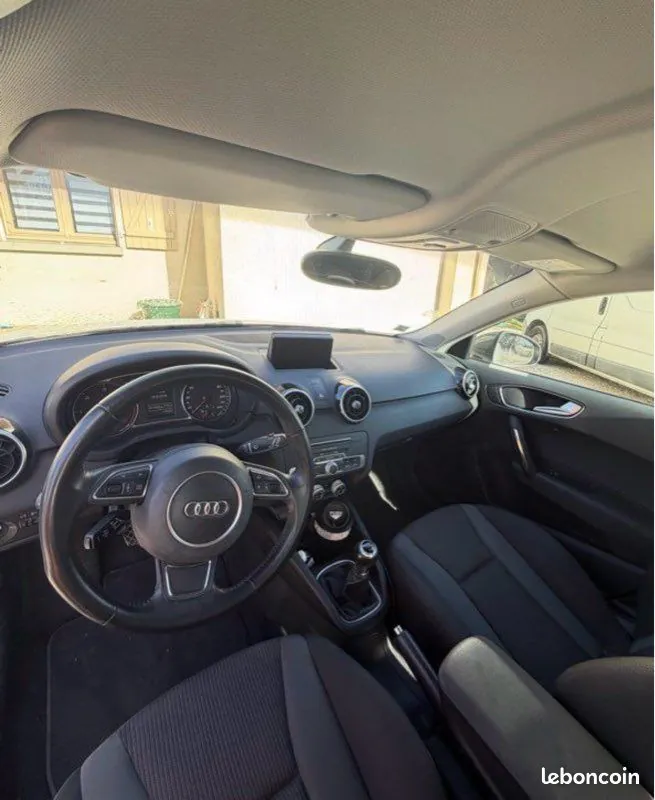 Audi A1 2016 photo 3