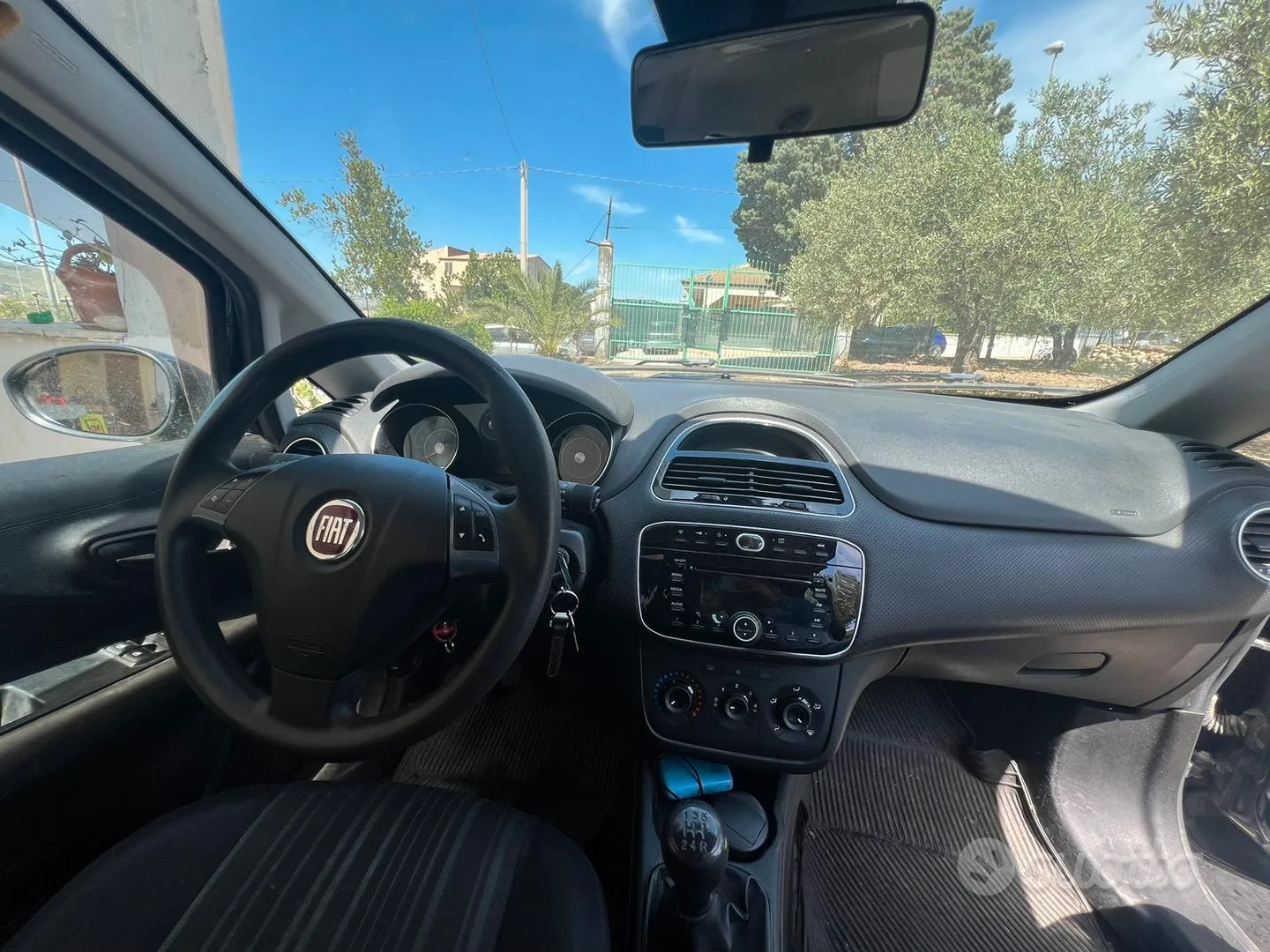 Fiat Punto Evo 2011 photo 4