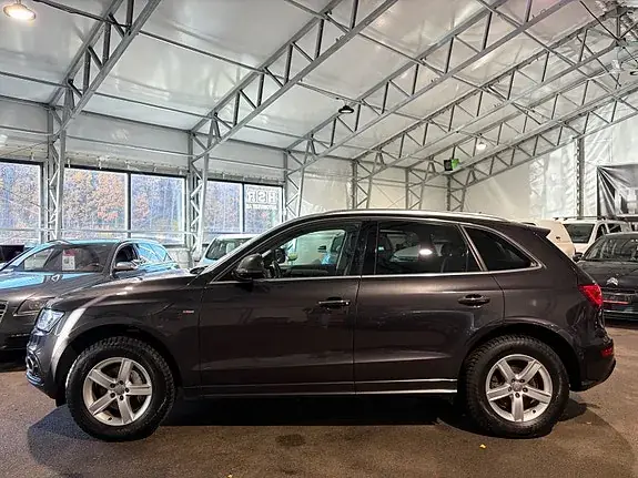 Audi Q5 2015 photo 4