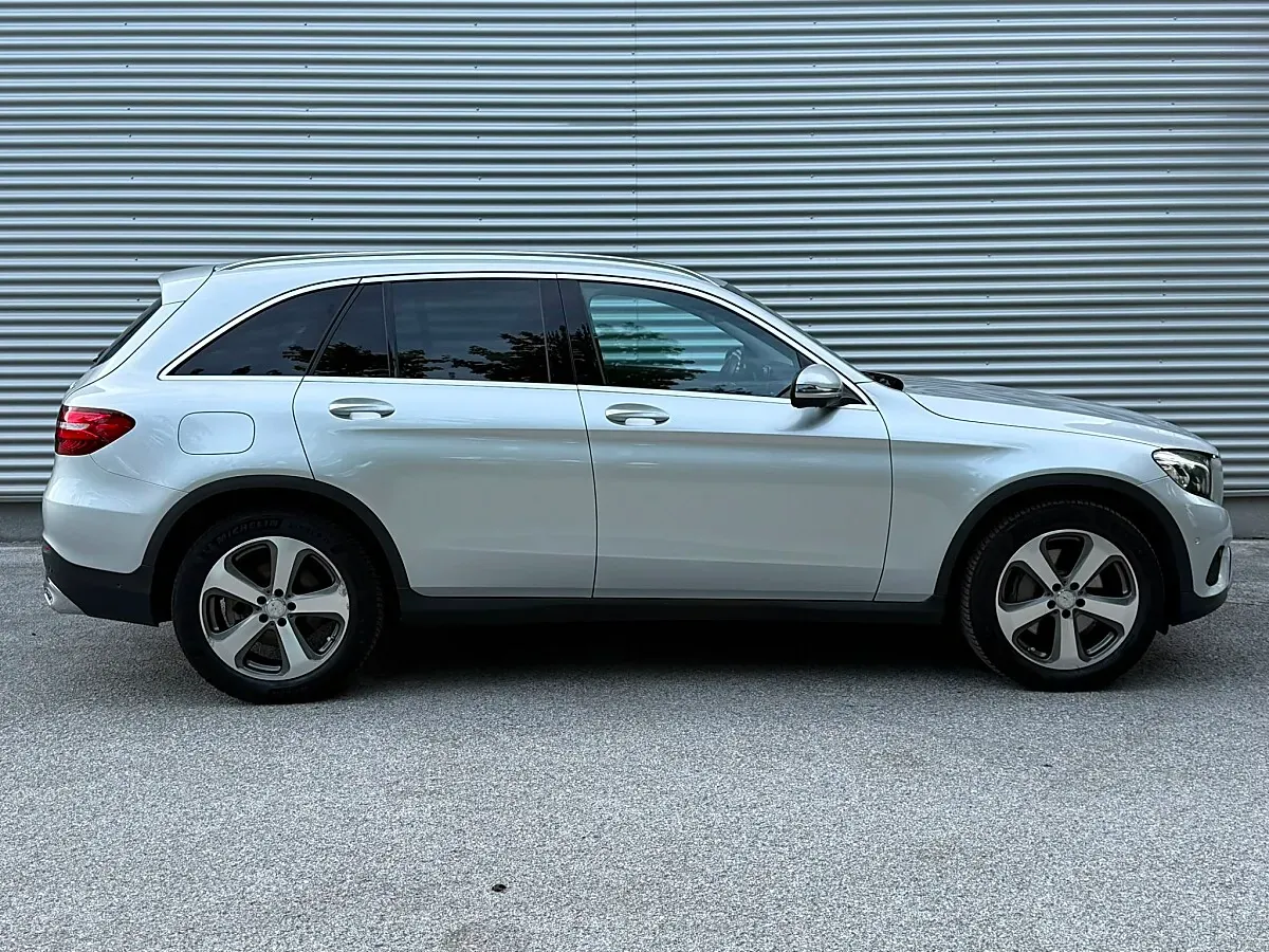 Mercedes-Benz Glc 2016 photo 2