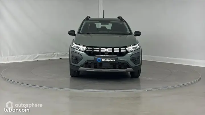 Dacia Sandero 2024 photo 2