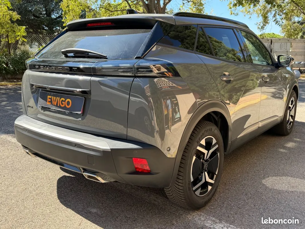 Peugeot 2008 2024 photo 2