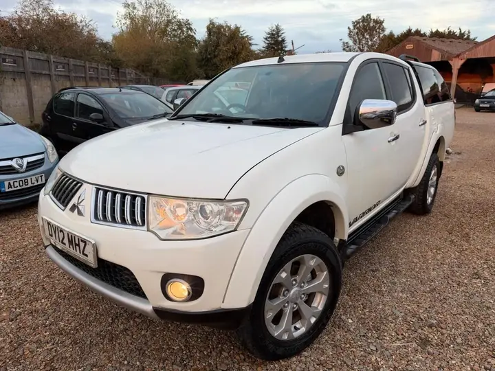 Mitsubishi L200