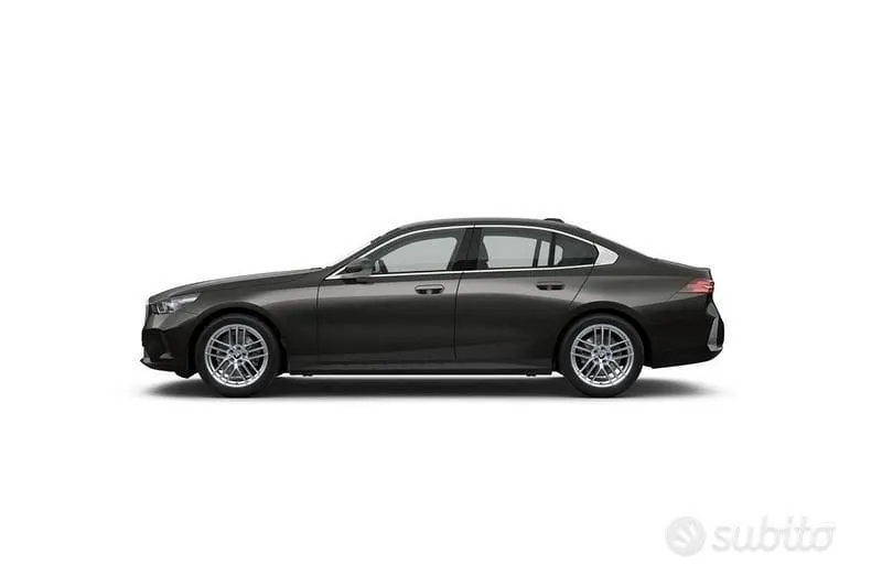 BMW 5 Series 2026 photo 3