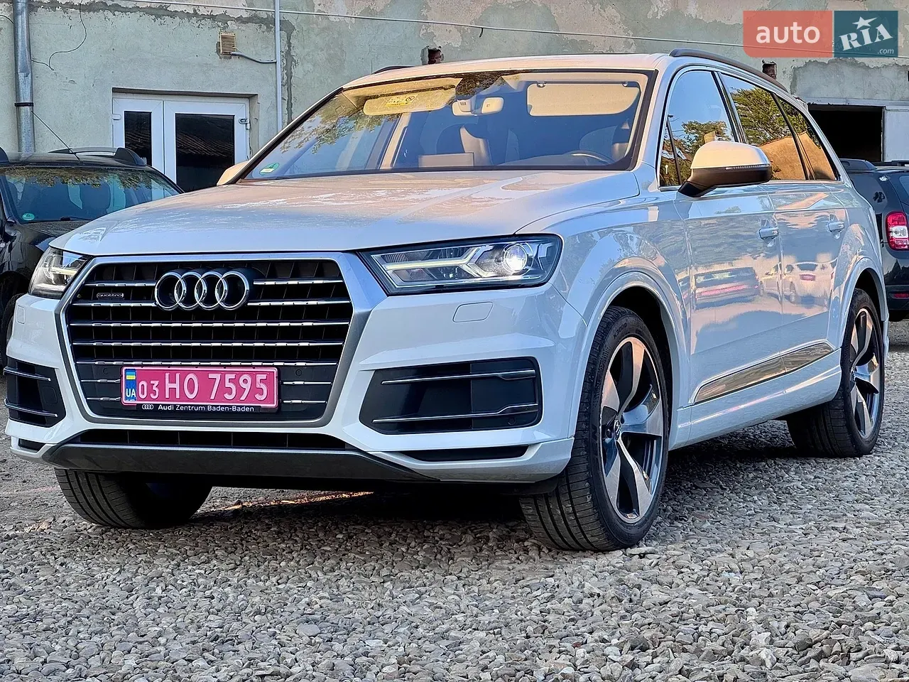 Audi Q7 2015 photo 5