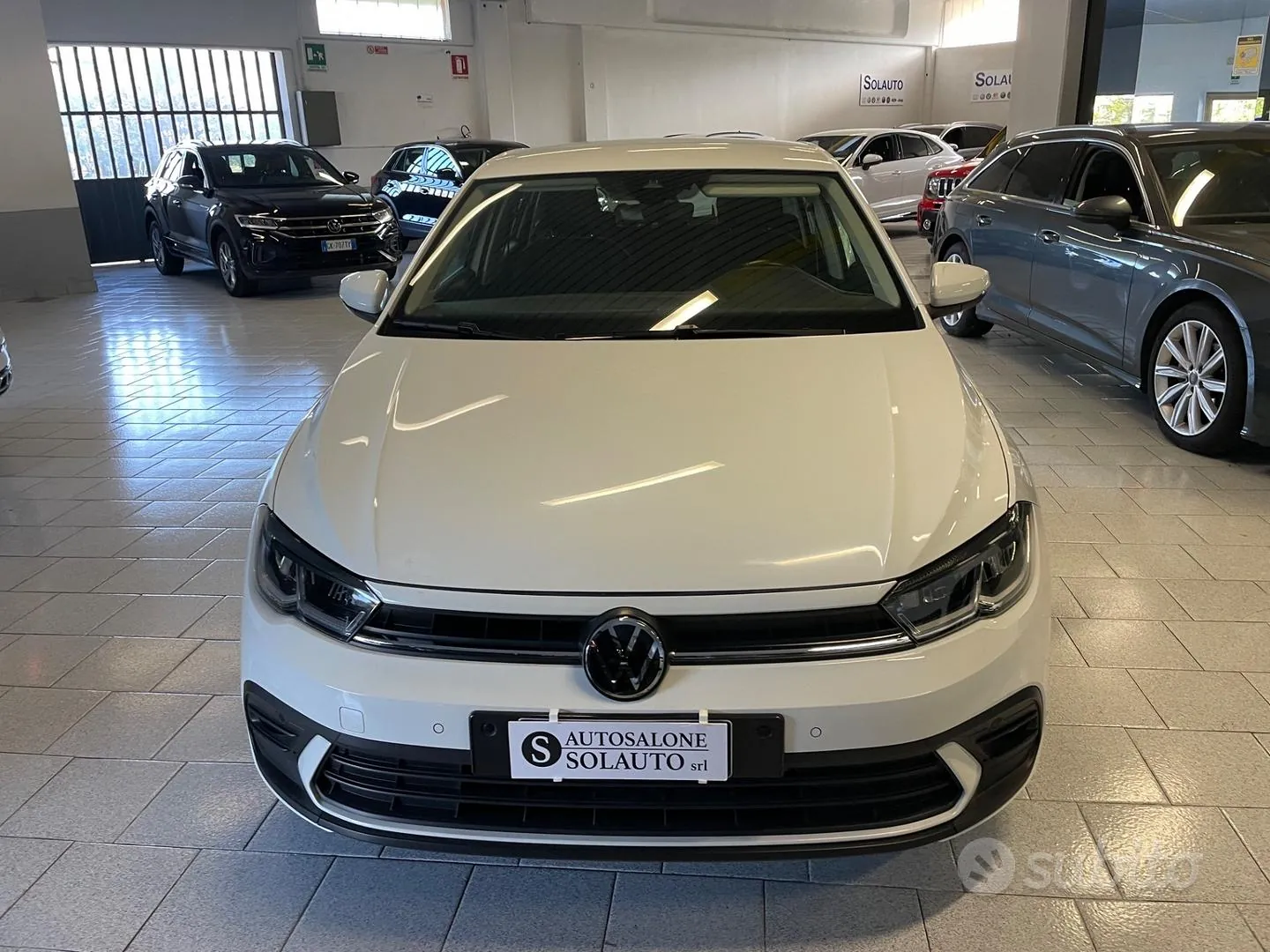 Volkswagen Polo 2023 photo 2