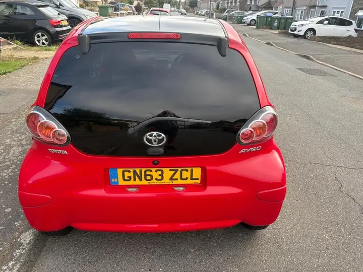 Toyota Aygo 2013 photo 5