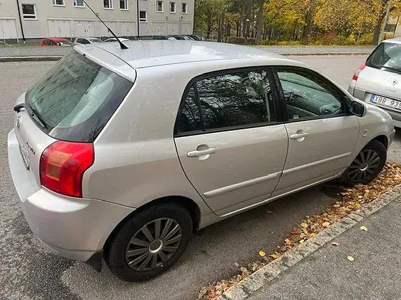 Toyota Corolla 2002 photo 2