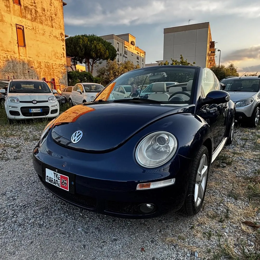 Volkswagen New Beetle 2008 photo 4