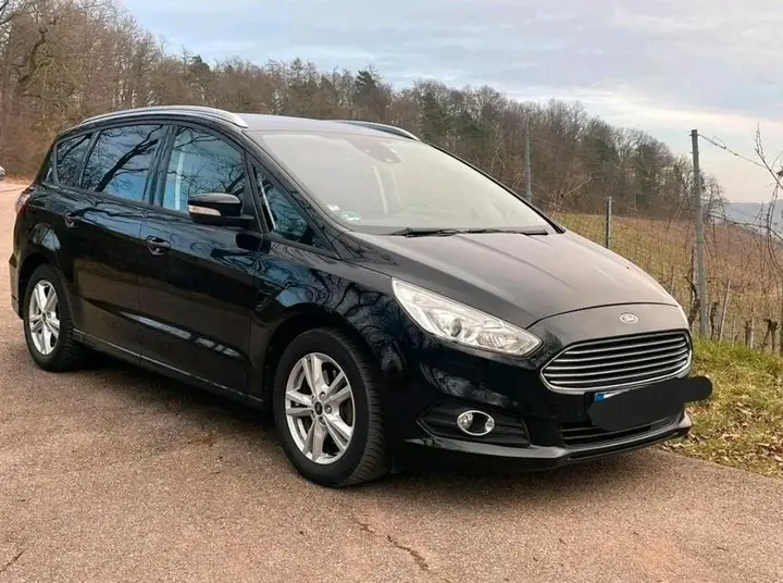 Ford S-Max