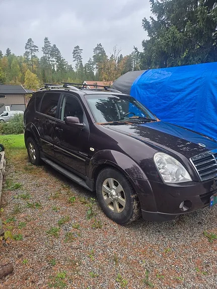 KG Mobility Rexton