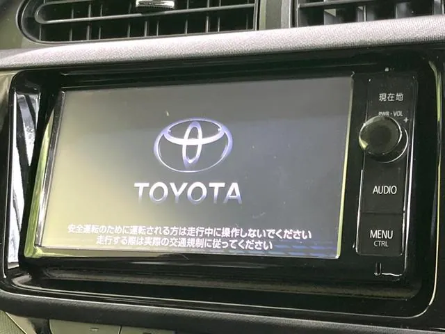 Toyota Aqua S 2016 photo 3