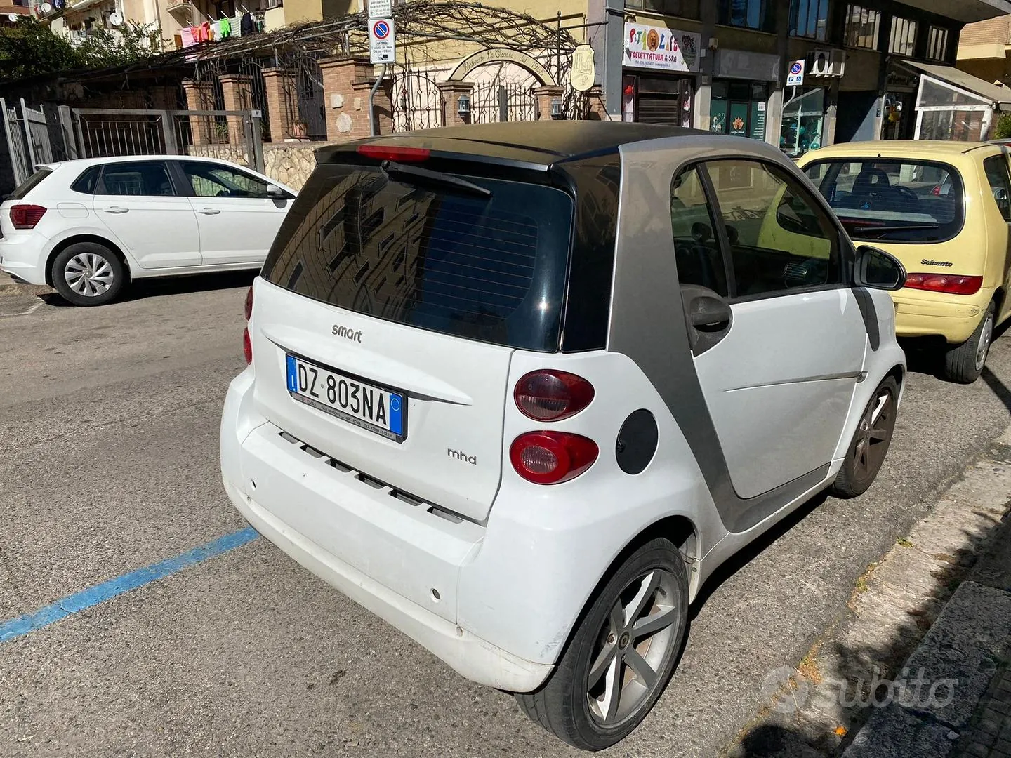 Smart Fortwo 2010 photo 2