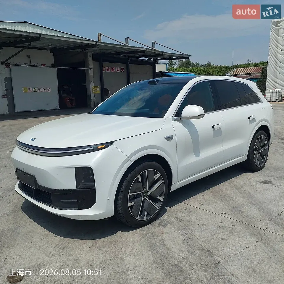 Li Auto L6