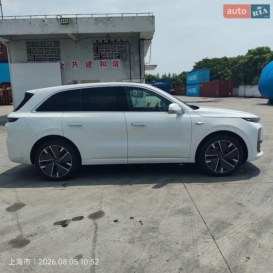 Li Auto L6 2025 photo 5